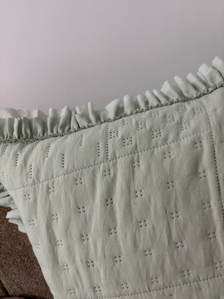 Fırfırlı mint yeşili Yatak Örtüsü - Görsel 2