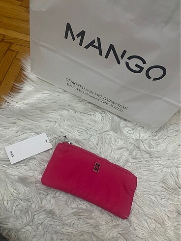 Beden Mango fuşya pembe mini makyaj çantası