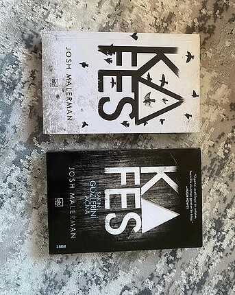 Karanlık Zihinler + Kafes
