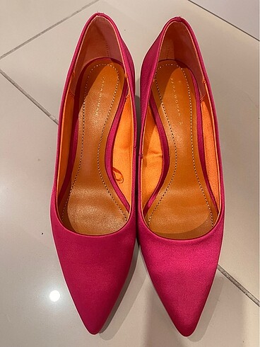 Zara saten stiletto