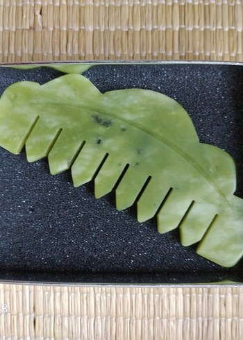 Yeşim Taşından Yüz saç Masaj Tarağı - Görsel 2