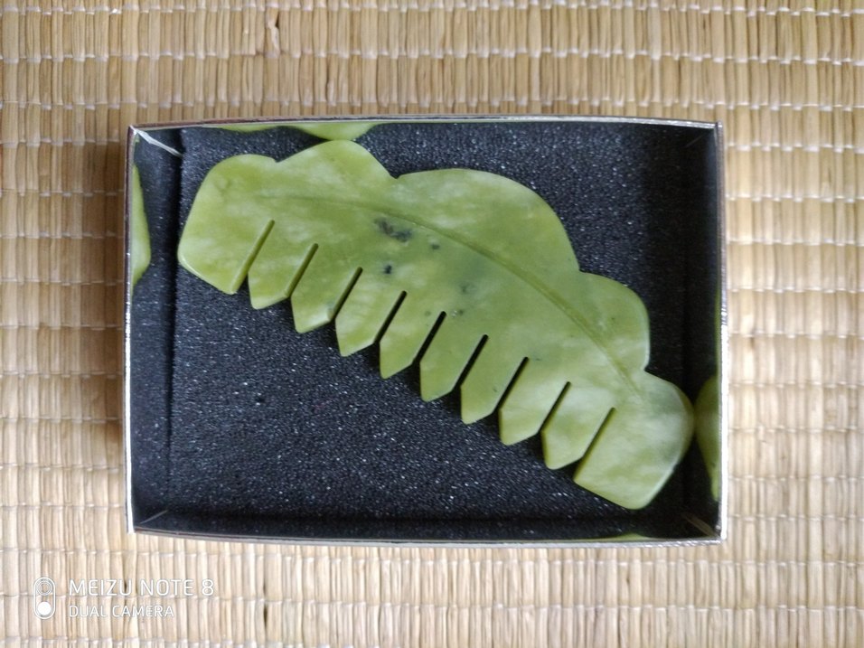 Yeşim Taşından Yüz saç Masaj Tarağı - Görsel 2