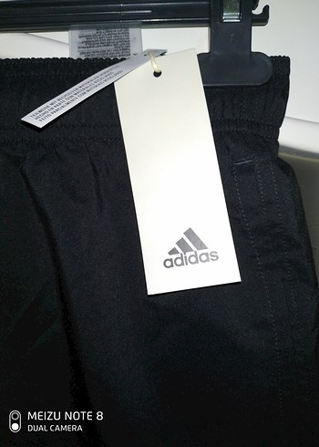 Adidas Siyah Rahat Kesim Erkek Şort - Görsel 3