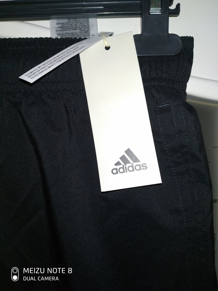 Adidas Siyah Rahat Kesim Erkek Şort - Görsel 3