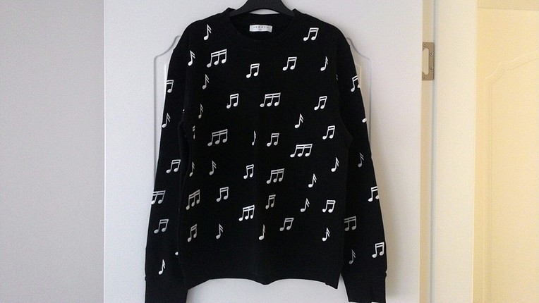 Sandro sweatshirt