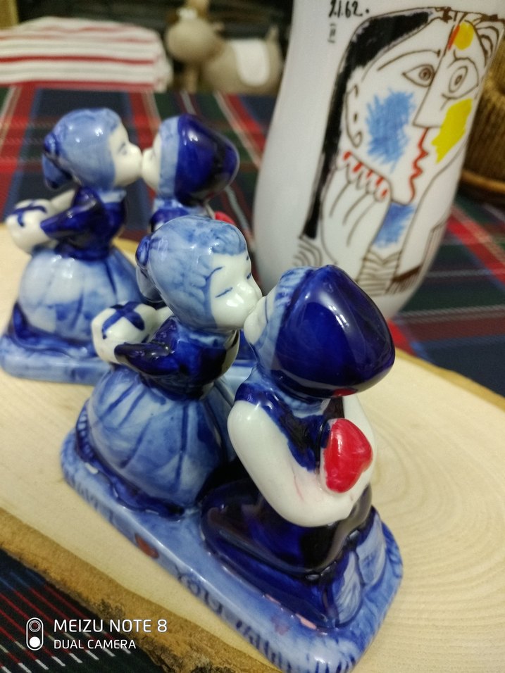 Porselen Çift Öpüşen biblo 2 adet - Görsel 2