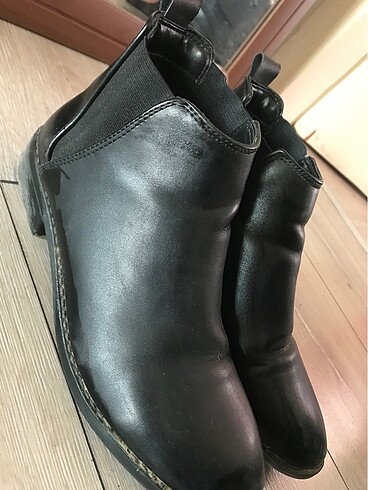 LC Waikiki Kışlık bot