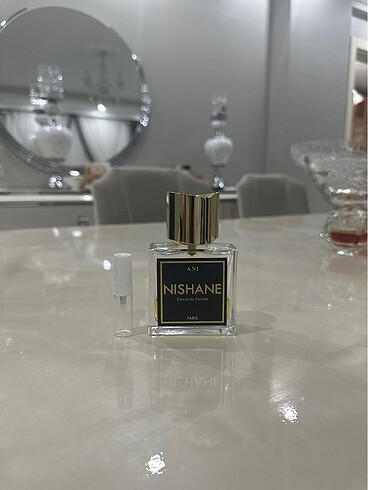 Ani extrait de parfum Nishane