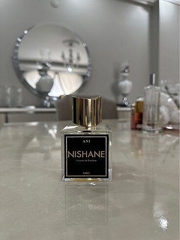 Nishane Ani extrait de parfum