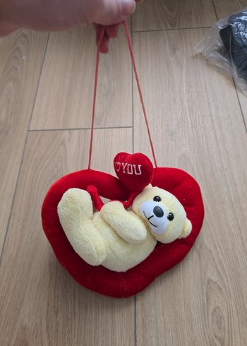 Kırmızı Kalpli Sarı Peluş Ayıcık - Görsel 2