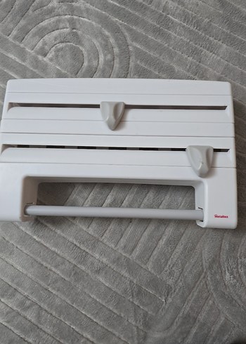 Beyaz ve Gri Dolap Düzenleyici - Görsel 2