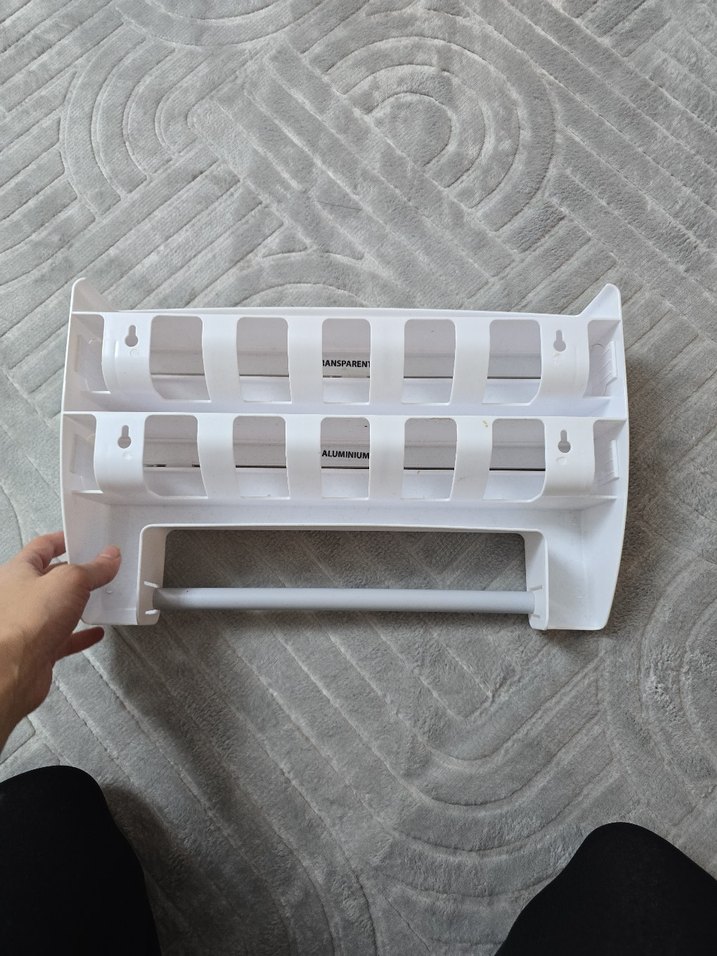 Beyaz ve Gri Dolap Düzenleyici - Görsel 4