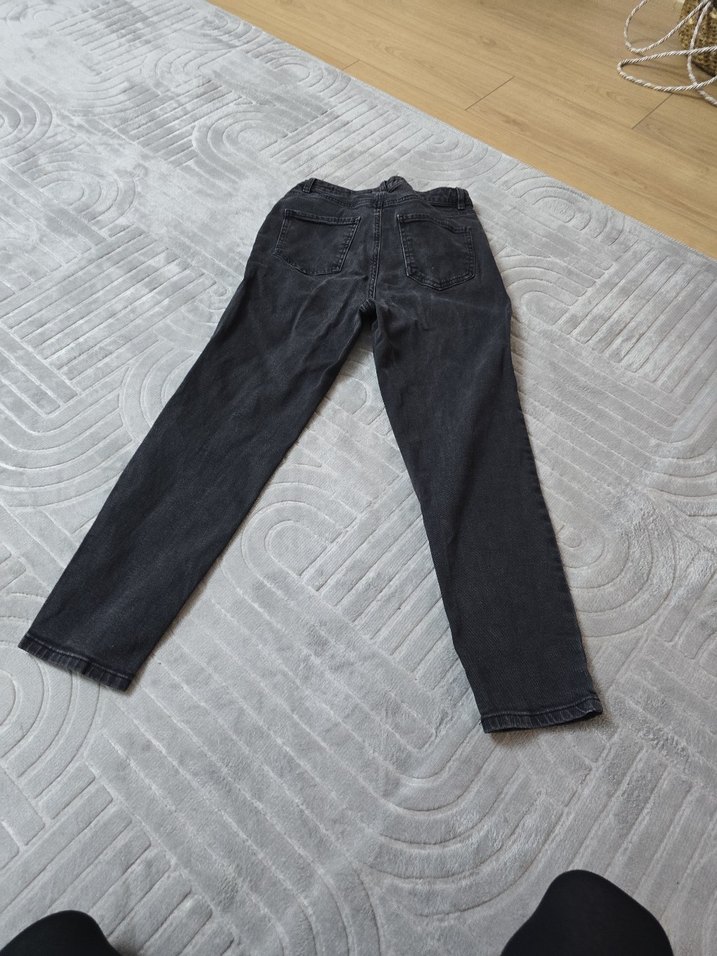 Gri Bol Kesim Midi Kot Pantolon - Görsel 4