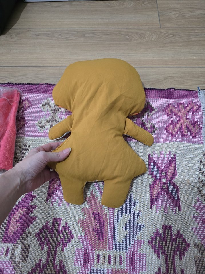 Renkli Çiçekli Kız Bebek Oyuncak Bebek - Görsel 3