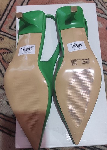 Yeşil Stiletto Kemerli Kadın Ayakkabı - Görsel 3