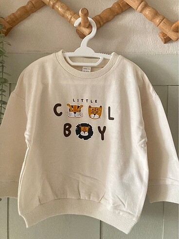 Lc Waikiki sweatshirt