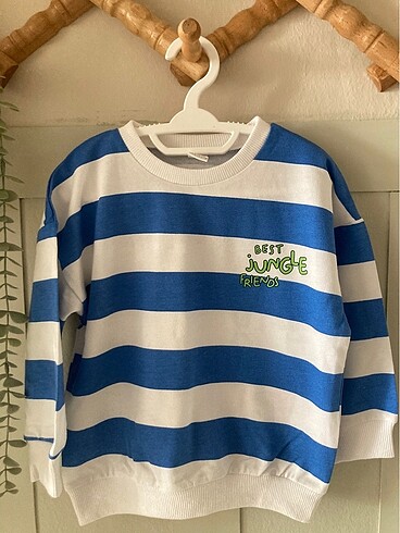 LCW sweatshirt