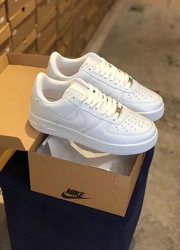 Nike Air Force 