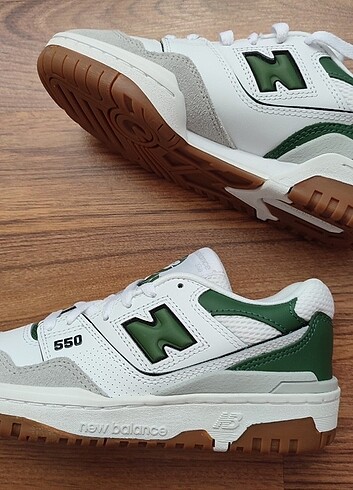 New Balance 550 Kadın Sneaker