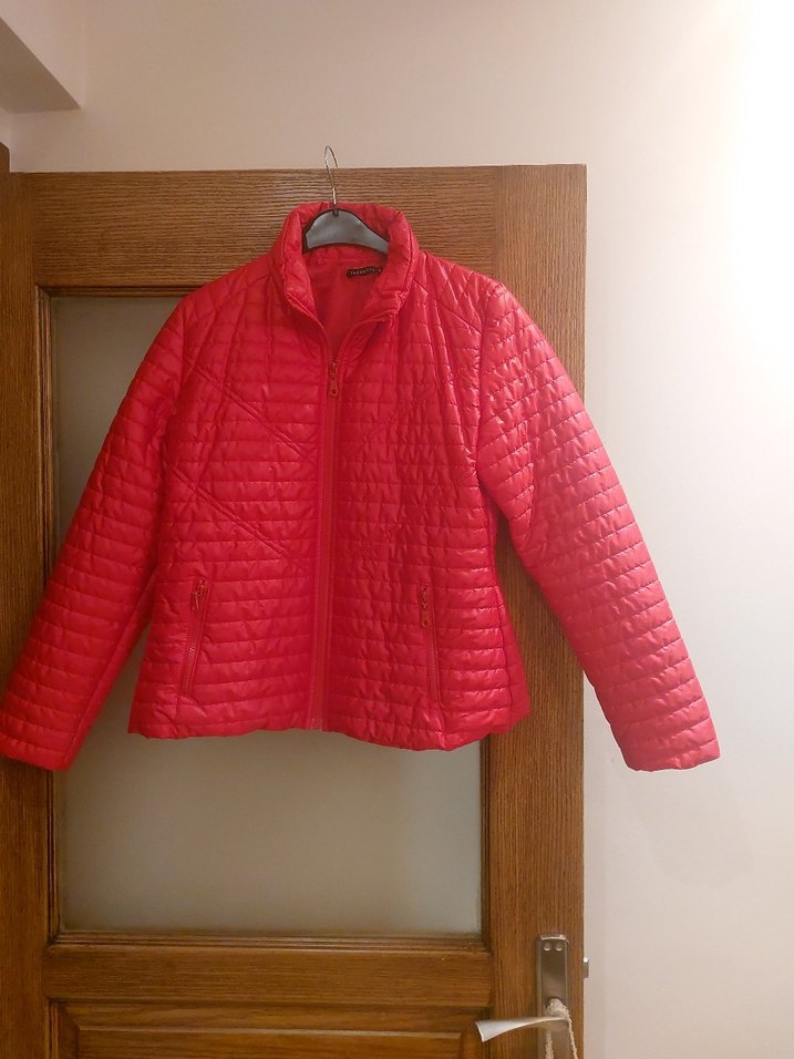 Trendyol Kırmızı Fermuarlı Kadın Midi Mont - Görsel 2