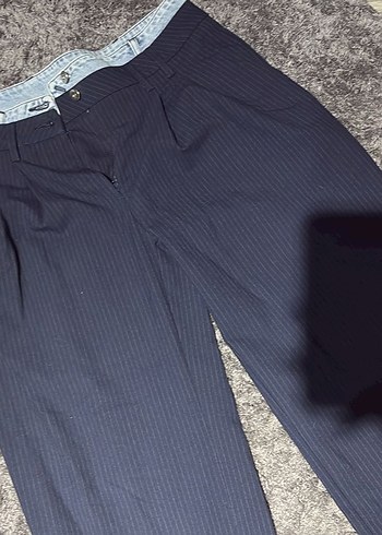 Kadın Lacivert Pilili Denim Pantolon