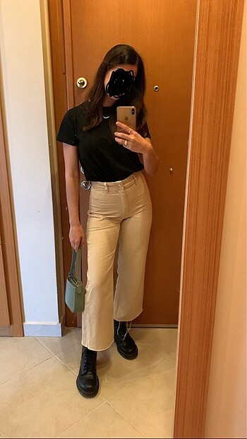 36 Beden Vatkalı Krem Rengi Flared crop jean