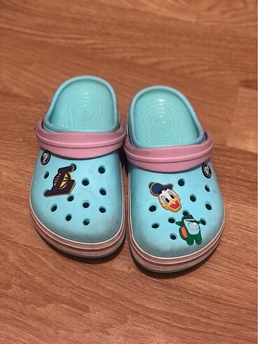 J3 (34-35) numara Crocs