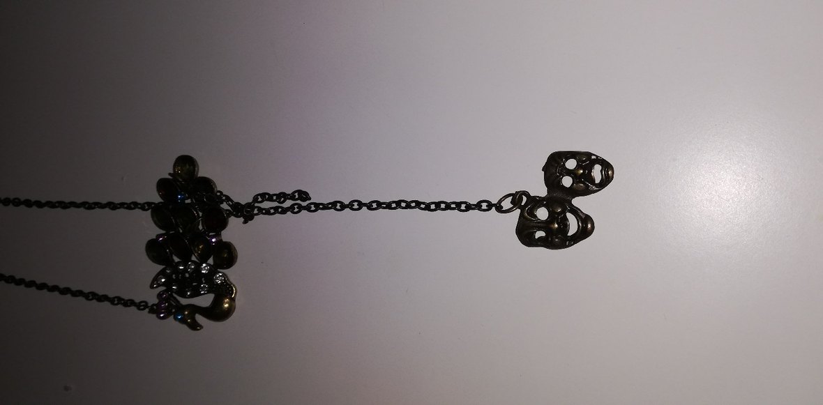 Siyah tavus renkli taşlı kolye - Görsel 2