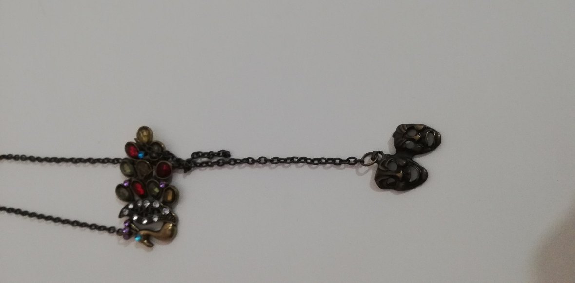 Siyah tavus renkli taşlı kolye - Görsel 4