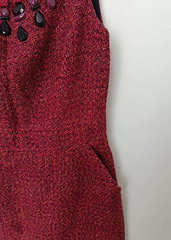 Düğmeli Bordo koyu pembe ,kaşe kumaş,boncuk işlemeli Midi Elbise - Görsel 6