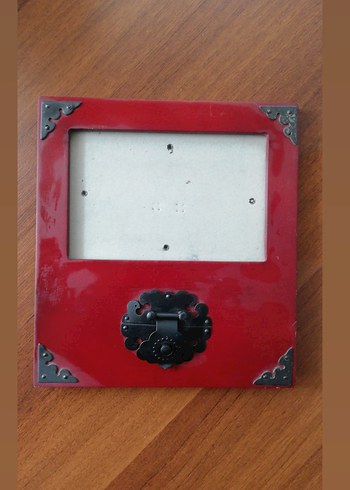 Koyu Kırmızı Metal Köşeli Çerçeve - Görsel 2