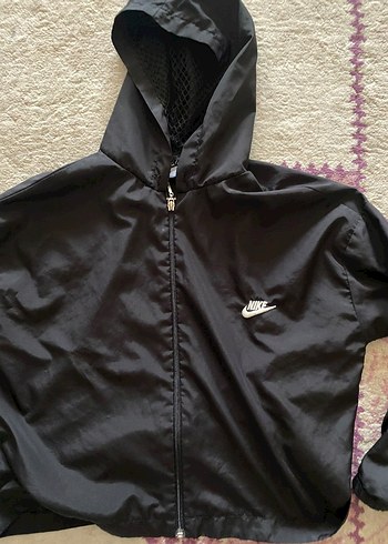Nike Siyah Kapusonlu Hafif Ceket Yagmurluk