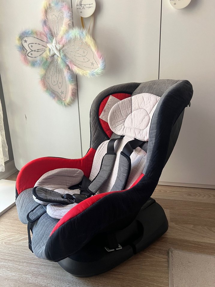 Gri Çocuk Oto Koltuğu - Görsel 3