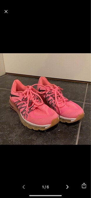 Nike spor ayakkabı