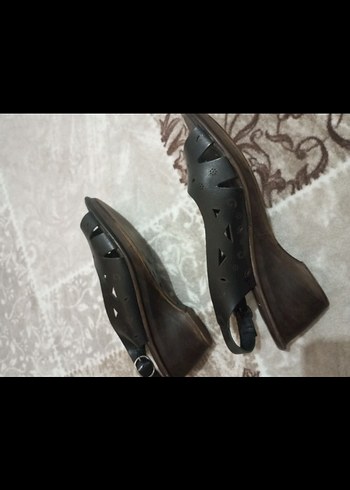 POLARİS Siyah Dolgu Topuk Sandalet - Görsel 4