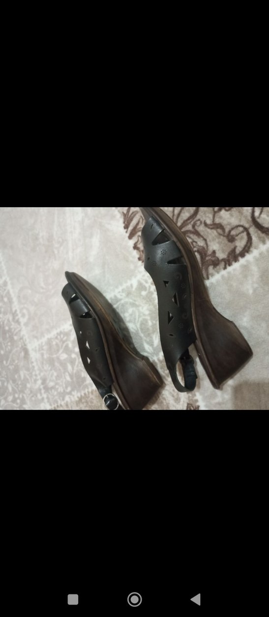 POLARİS Siyah Dolgu Topuk Sandalet - Görsel 4