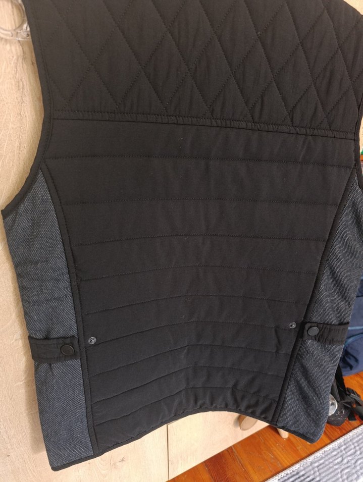 LC WAİKİKİ Düğmeli Erkek Yelek - Görsel 4