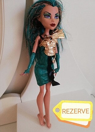 Monster high