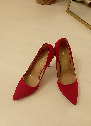 36 Beden kırmızı Renk Stiletto
