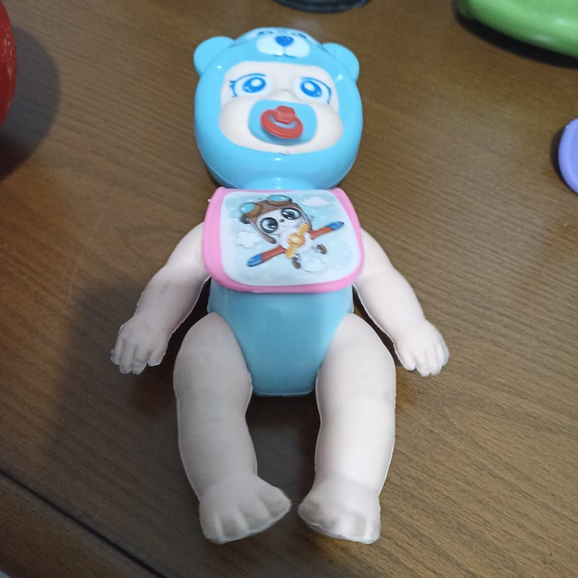 Renkli Bebek Figürlü Oyuncak ve Top - Görsel 2