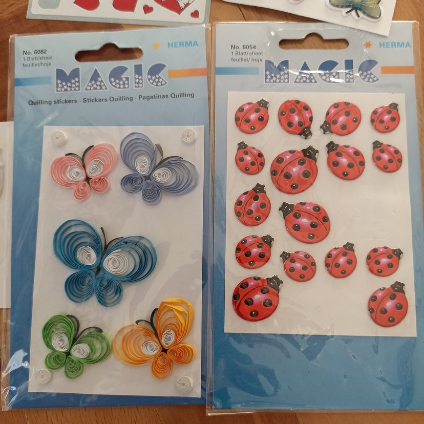 Renkli Hobi Çıkartmaları Seti - Görsel 3