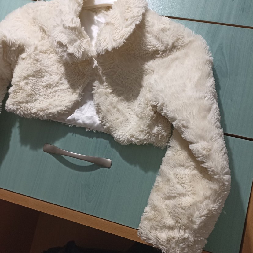 Kız Çocuk Beyaz Kürk Detaylı Bolero - Görsel 2