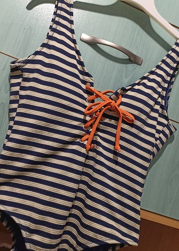 Lacivert Çizgili Bağcıklı Kadın Mayo - Görsel 2
