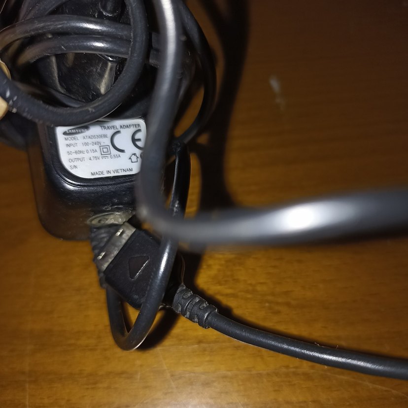 Siyah Telefon Şarj Adaptörleri - Görsel 5