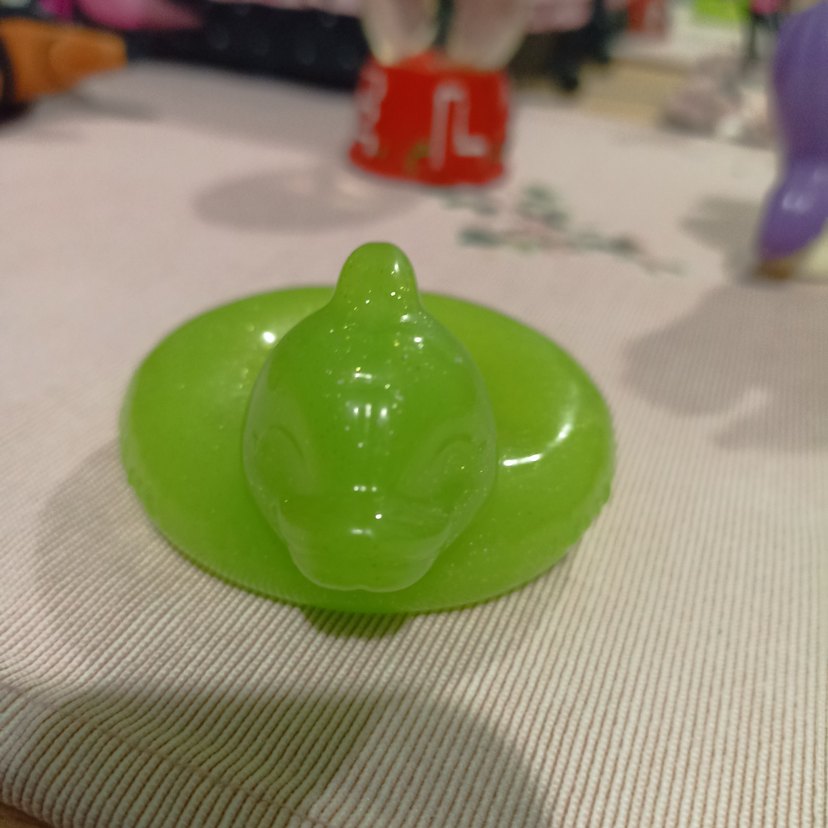 Yeşil Diş Kaşıyıcı ve Çıngırak - Görsel 2