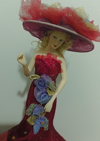 Bordo Renkli Şapkalı Bebek - Görsel 3