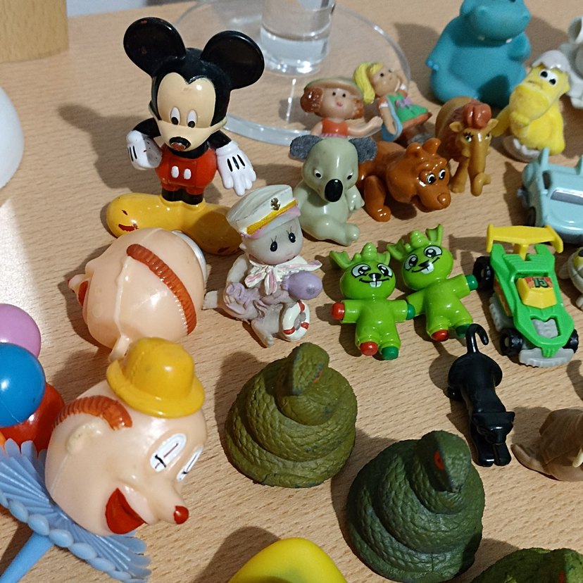 Renkli Mini Aksiyon Figürleri Seti - Görsel 5