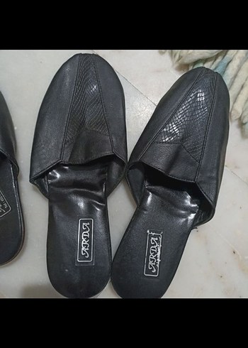 Tokalı Siyah Erkek Ev Terliği - Görsel 3