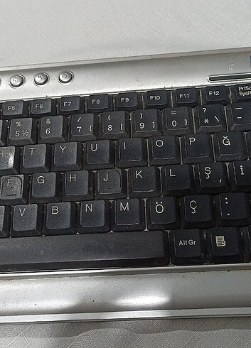  Beden Renk İki adet klavye 