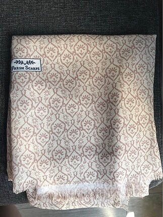 Freshscarfs şal